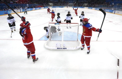 Хоккей. Женщины. Россия бьет Японию Россиянки побеждают во втором матче турнира за 5-8 места. 