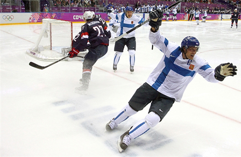 Хоккей. Финляндия берет бронзу Финляндия разбила и засушила американцев в матче за третье место.