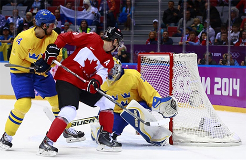 Хоккей. Канада берет золото Олимпийских игр в Сочи Швеция уступает сборной Канаде, которая во второй раз подряд выигрывает хоккейный турнир на Олимпиаде...