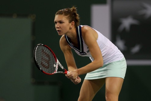 Халеп снялась с турнира в Майами Румынская теннисистка покидает Sony Open Tennis из-за травмы.