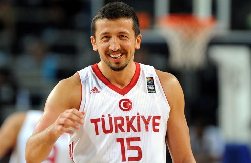 Туркоглу заканчивает международную карьеру 35-летний форвард не будет выступать за национальную сборную Турции. 