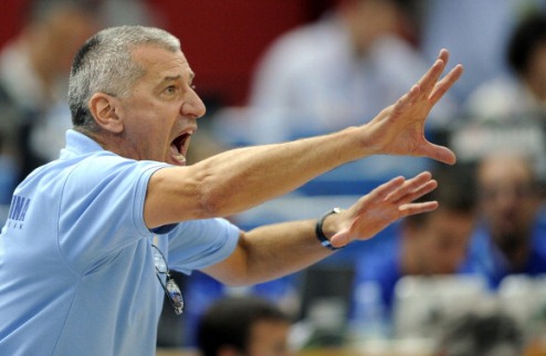Лиетувос Ритас в очередной раз уволил тренера Александар Петрович продержался на своем тренерском месте всего четыре месяца. 