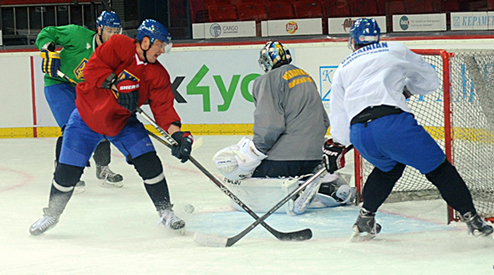 Cборная Украины по хоккею готовится к вылету в Хабаровск Национальная команда продолжает подготовку к Чемпионату Мира в Корее.