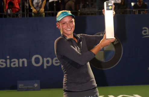 Векич: "Невероятно счастлива" Хорватская теннисистка прокомментировала свой триумф на турнире в Малайзии.