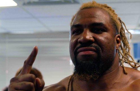 Бриггс проведет бой с Гриром 42-летний супертяжеловес (54-6-1, 45 КО) 17 мая будет боксировать с Мэтью Гриром (16-12, 13 КО).