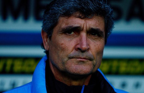 Рамос даст ответ грекам до конца недели Испанского тренера по-прежнему сватают на пост главного тренер национальной сборной Греции. 