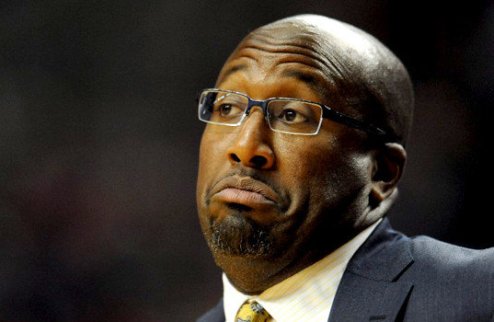 НБА. Официально: Кливленд уволил Брауна Кавальерс остались без главного тренера.
