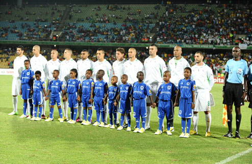 Алжир назвал предварительный состав на ЧМ Стал известен расширенный состав африканской сборной на грядущий Мундиаль в Бразилии.