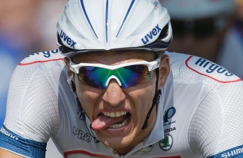 Киттель досрочно завершил Джиро д’Италия Успев выиграть два этапа, спринтер Giant-Shimano покидает супервеломногодневку из-за болезни.