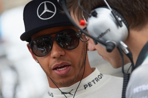 Формула-1. Хэмилтон: "На тестах не так интересно, как в гонках" Британский гонщик Мерседеса прокомментировал работу на тестах в Барселоне.