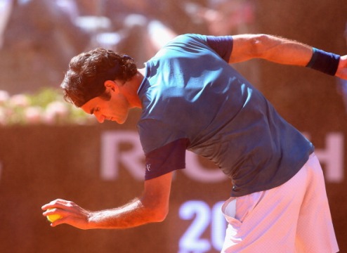 Федерер: "Шарди сыграл великолепно" Швейцарский теннисист прокомментировал свое поражение во втором круге турнира в Риме.