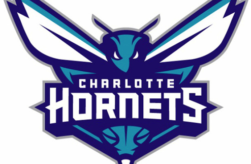 НБА. Шарлотт сменил название и логотип Клуб со следующего сезона будет носить название Хорнетс.