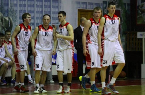 Стритболом сыт не будешь iSport.ua продолжает подводить итоги сезона украинской баскетбольной Суперлиги. В объективе - СК Кривбасс, вчистую проваливший ...
