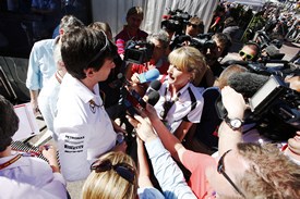 Формула-1. Вольф защищает тактику Мерседеса на Гран-при Монако Глава Mercedes Motorsport Тото Вольф после финиша Гран-при Монако, где пилоты штутгартско...