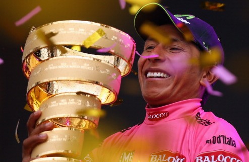 Кинтана: "Посвящаю победу своей команде" Капитан Movistar Найро Кинтана стал первым колумбийцем в истории, выигравшим Джиро д'Италия.