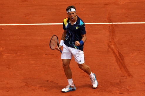 Феррер: "Соперник устал раньше" Испанский теннисист прокомментировал свою победу в четвертом раунде Ролан Гаррос.