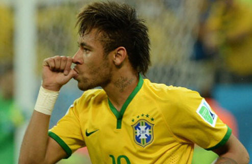 Неймар — лучший игрок матча-открытия ЧМ Форвард сборной Бразилии удостоился звания лучшего футболиста минувшего поединка.