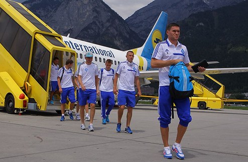 Киевское Динамо уже в Австрии Команда Реброва отправилась на первый зарубежный сбор. 