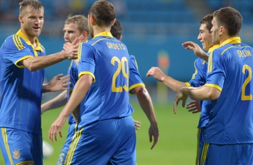 Сборная Украины сыграет с Парагваем Матч с южноамериканской сборной станет последней репетицией для команды Фоменко перед стартом в отборе к ЧЕ-2016. 