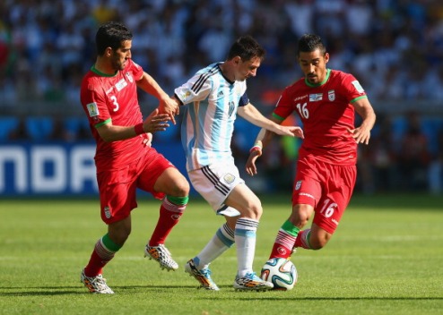 Аргентина дожала Иран Скромная команда Карлуша Кейруша удерживала ничью до последних минут.