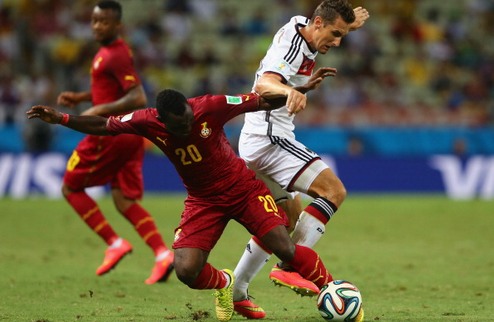 Боевой мир Германии и Ганы Команды не сумели выявить победителя во втором туре группового этапа ЧМ-2014.