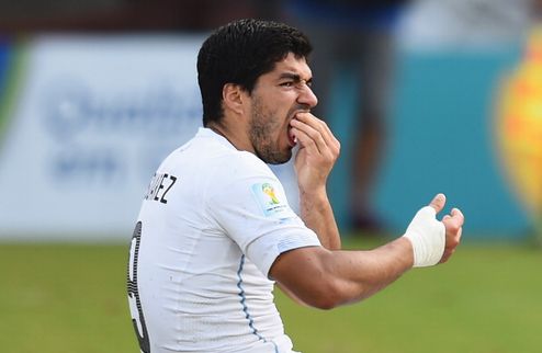 Суарес отстранен от футбола на четыре месяца За попытку укусить Джорджо Кьеллини Луис Суарес больше не сможет помочь сборной Уругвая на чемпионате мира ...