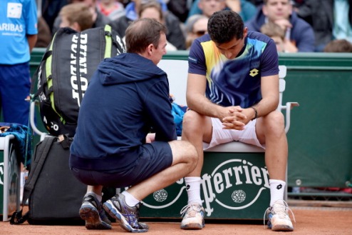 Альмагро выбыл до конца сезона Испанский теннисист получил проблемы с ногой еще на Ролан Гаррос.