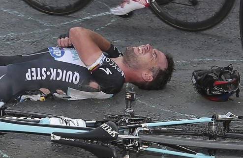 Кэвендиш покидает Тур де Франс Именитый британский спринтер Марк Кэвендиш (Omega Pharma-Quick Step) сходит с гонки уже после первого этапа.