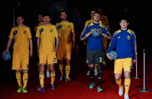 Футзал. Украина сыграет с Бразилией Национальная сборная осенью поедет на Гран-при к самой титулованной команде мира.
