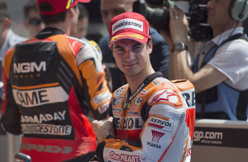 MotoGP. Педроса продлил контракт с Хондой Дани Педроса остается в Хонде до конца сезона-2016.
