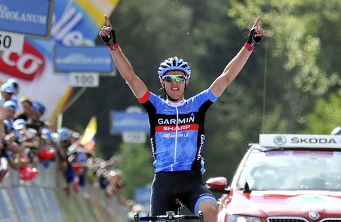 Тур де Франс 2014. Навардаускас обставил спринтеров Литовец Рамунас Навардаускас (Garmin-Sharp) смог обмануть спринтеров на 19-м этапе Тур де Франс.