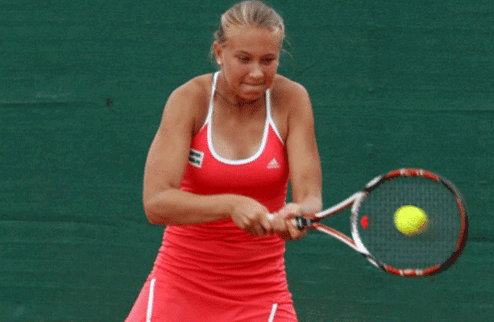 Сотникова выиграла турнир в Астане Алена добыла победу в чисто украинском финале первенства ITF на харде с призовым фондом в 10 тыс долларов.