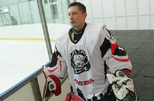 Евгений Бруль — тренер вратарей ХК Витебск Самый возрастной вратарь в истории хоккея вошел в тренерский штаб команды из чемпионата Беларуси.