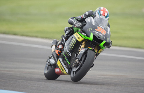 MotoGP. Смит остается в Тек-3 Брэдли Смит переподписал контракт с командой Тек-3.