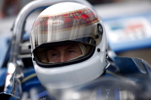 Формула-1. Сэр Джеки Стюарт: "Алонсо — лучший" Трехкратный чемпион мира прокомментировал силу пилотов последних лет в Королевских гонках.