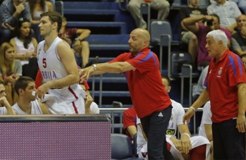 Джорджевич выгнал Мицова из сборной Сербии Между наставником и игроком сербской сборной произошел конфликт.