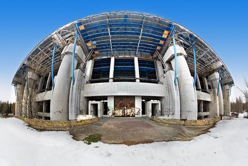 Ледовый стадион вернули в государственную собственность Недострой возле ВДНХ отныне принадлежит Министерству молодежи и спорта.