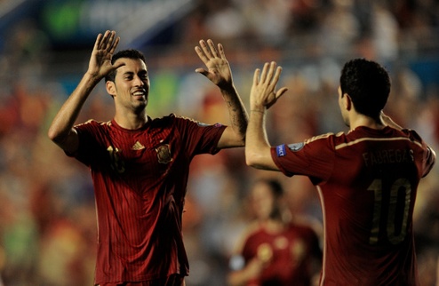 Испания разбила Македонию Действующий чемпион Европы с победы стартовал в отборочном цикле на новый континентальный форум.