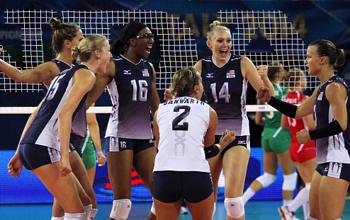 Волейбол. ЧМ-2014. США громит Сербию, Бразилия бьет Россию В Италии продолжается чемпионат мира по волейболу среди женщин.