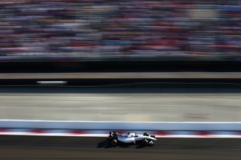 Формула-1. Масса: риск себя не оправдал Пилот Уильямса прокомментировал неудачу на Гран-при России.