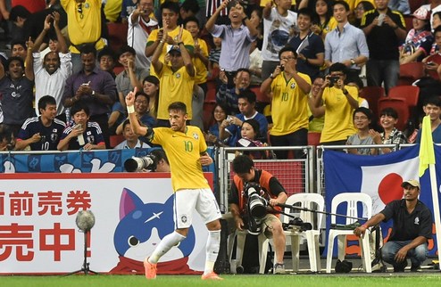 ТМ. Бразилия разбила Японию, Франция — Армению В разных частях земного шара прошли товарищеские матчи.