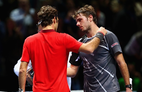 Федерер и Вавринка отрицают конфликт Полуфинал на Итоговом турнире АТР не подорвал дружеских отношений Роджера Федерера и Стэна Вавринки.
