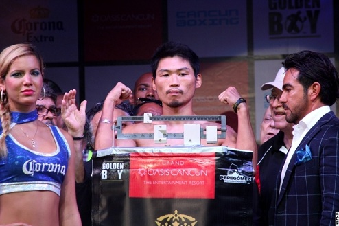 Миура перерубил Пуэрту В зрелищном поединке сильнее оказался чемпион WBC во 2-м полулегком весе Такаши Миура (28-2-2, 21 КО).