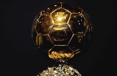 Роналду, Месси и Нойер – претенденты на Золотой мяч ФИФА огласила трех номинантов на главную индивидуальную награду современного футбола.