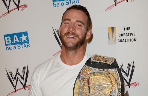 Звезда WWE стал бойцом UFC Экс-боец World Wrestling Entertainment присоединился к крупнейшему промоушену смешанных единоборств. 