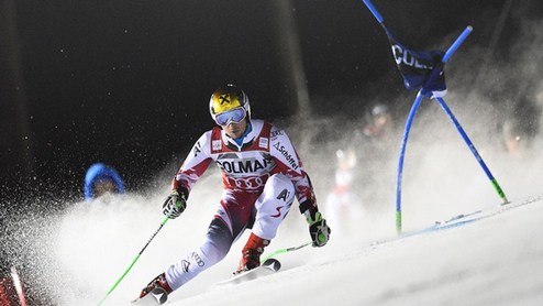 Горные лыжи. Хиршер смел соперников в гигантском слаломе Марсель Хиршер более чем убедительно выиграл гигантский слалом в шведском Аре.