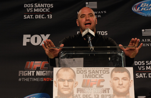 Дана Уайт: "Титульный бой получит дос Аньос, а не Нурмагомедов" Президент UFC высказался на тему того, кто станет следующим соперником Энтони Петтиса. 