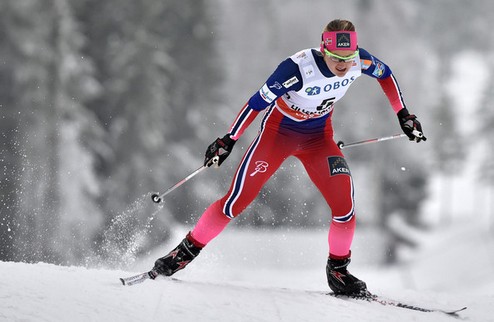 Лыжные гонки. Норвегия во главе с Эстберг первенствует в спринте Ингвильд Флюгстад Эстберг добывает викторию в спринтерском финале в швейцарском Давосе,...