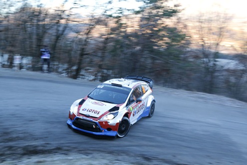 Кубица продолжит карьеру в WRC Поляк принял решение остаться в ралли еще на сезон.