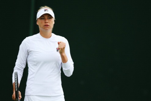 Звонарева вернется на корт в Гонконге Российская теннисистка определилась с турниром, которым откроет 2015-й год.